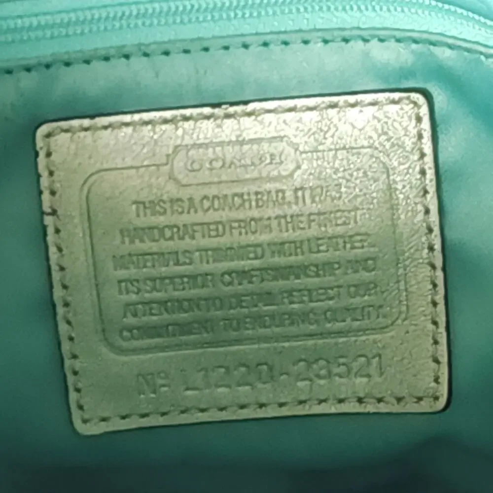 Coach vtg poppy